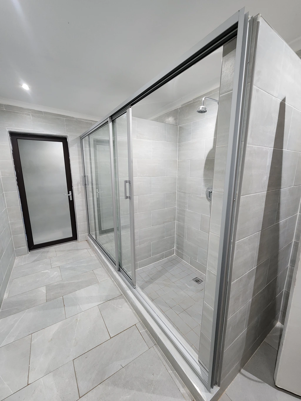 3m shower door harare